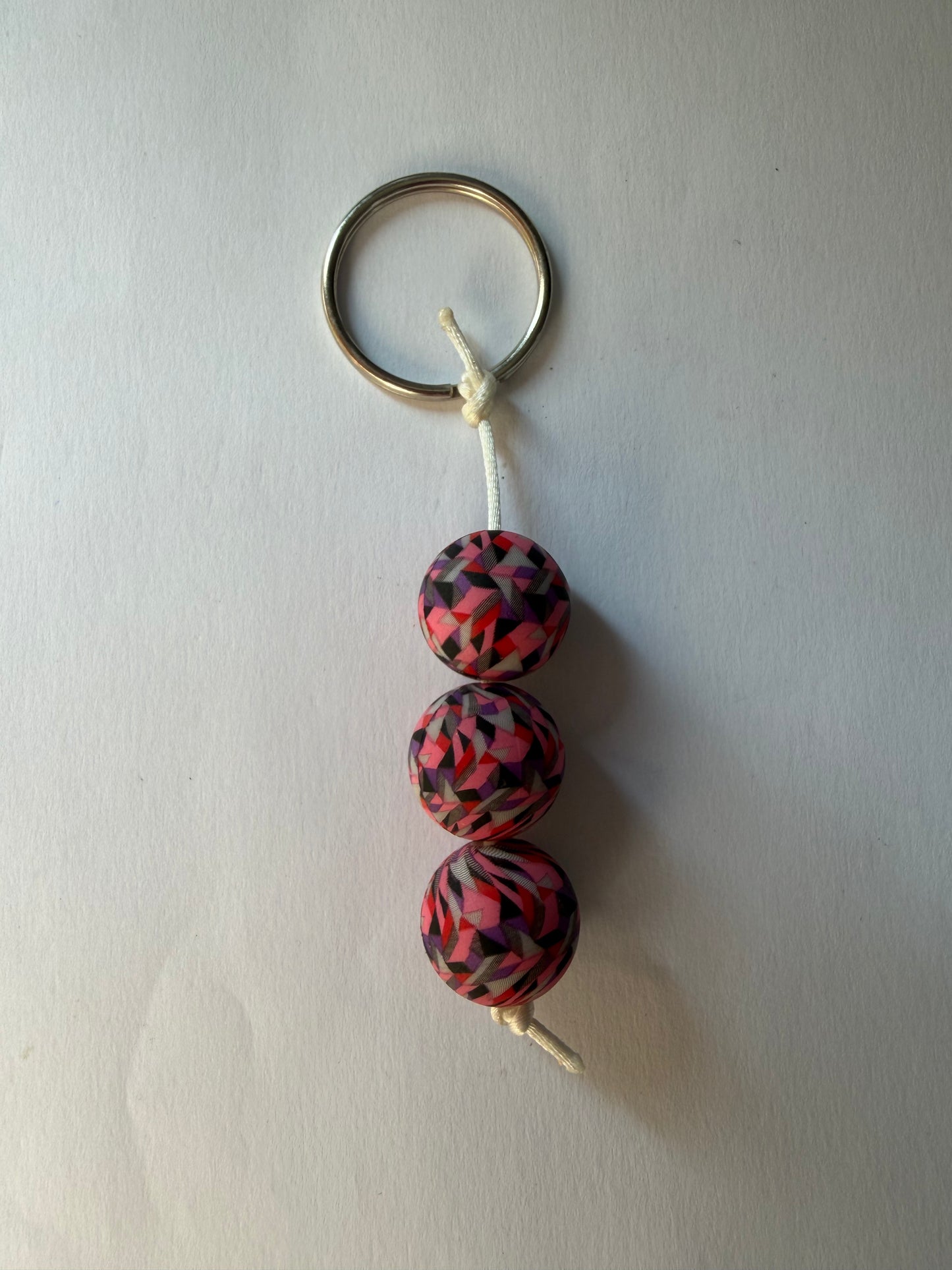 Zipper pulls
