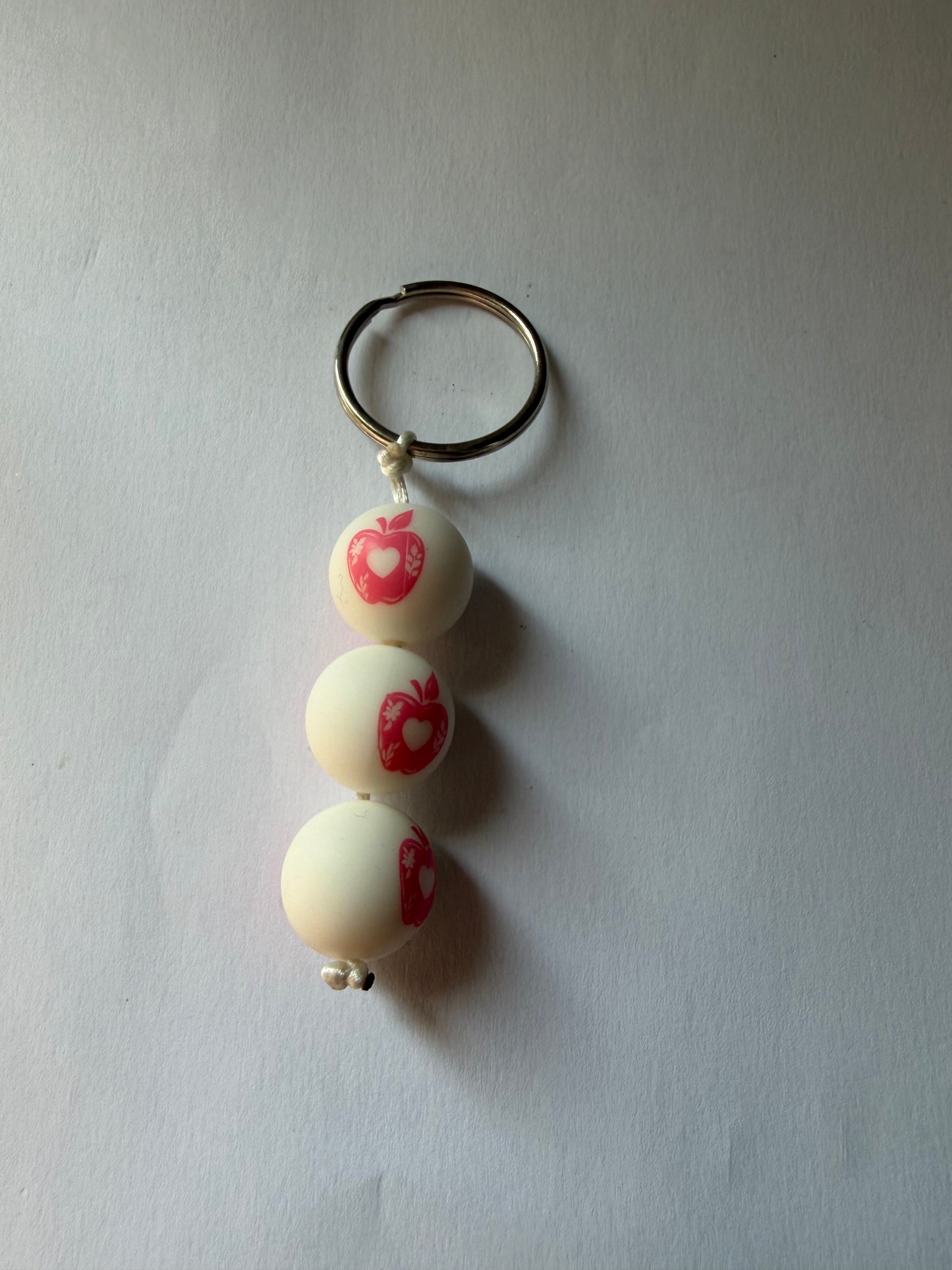 Zipper pulls